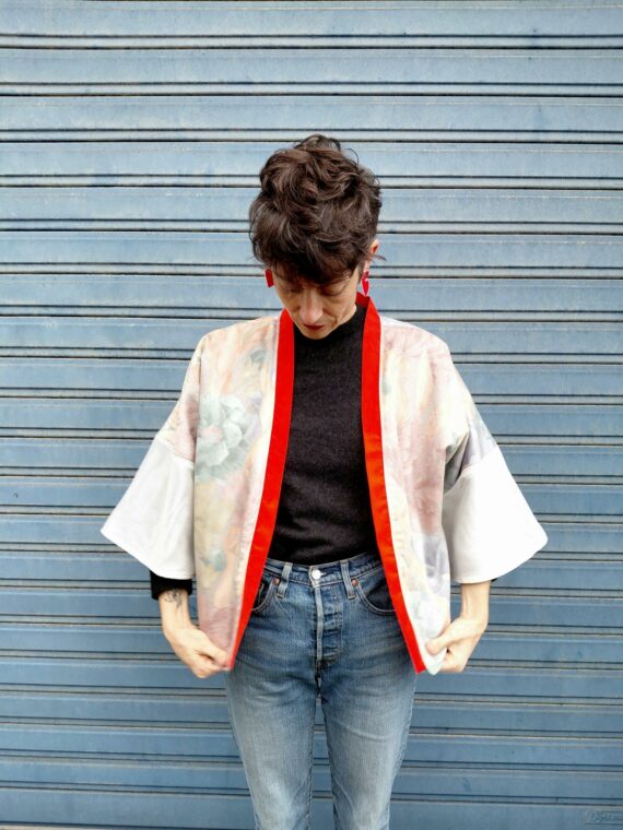 Kimono court réversible jacquard & voilage & lignes